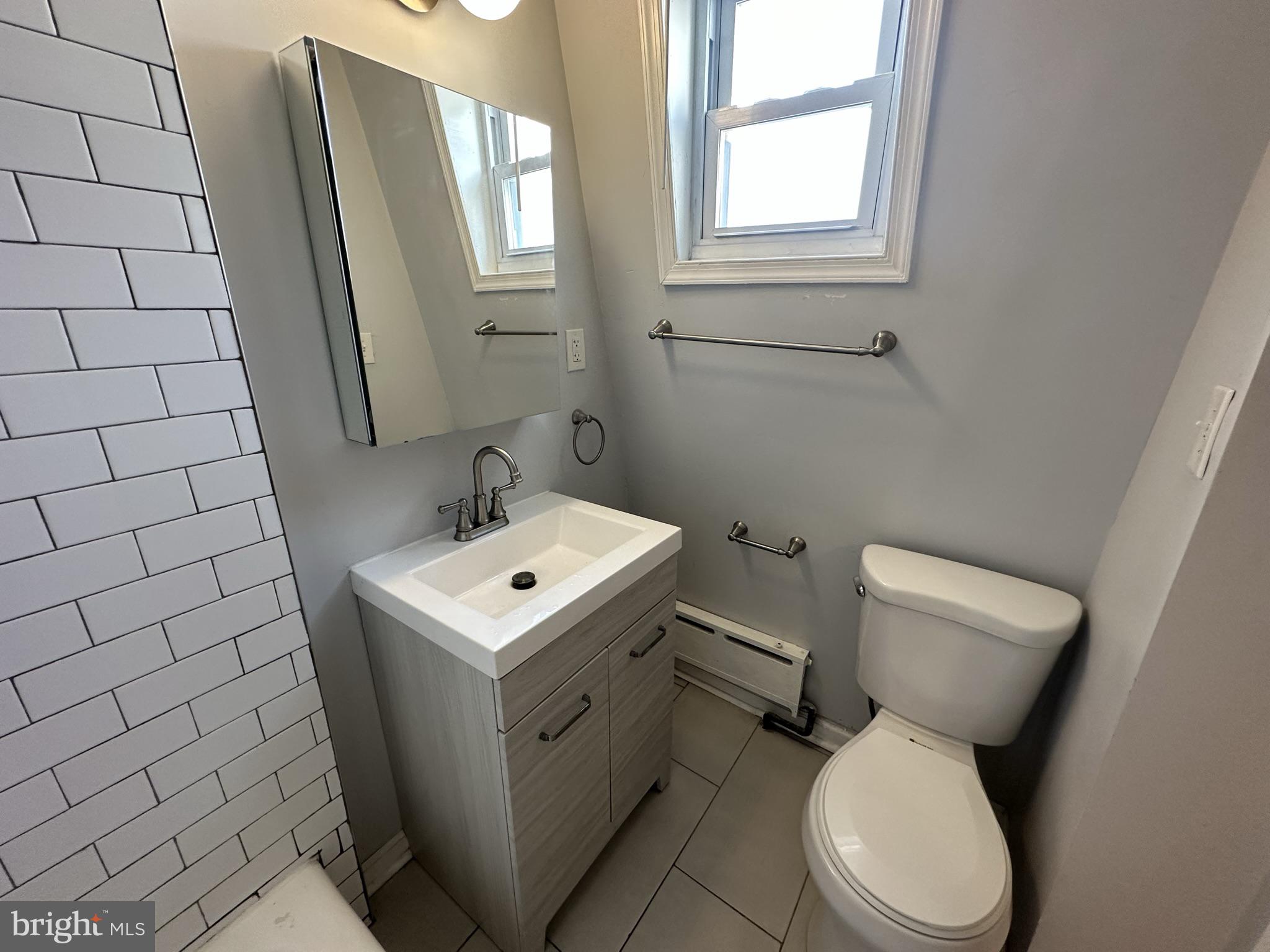 1028 Spruce Street, Unit 7 Philadelphia, PA 19107 - Photo 19 of 26