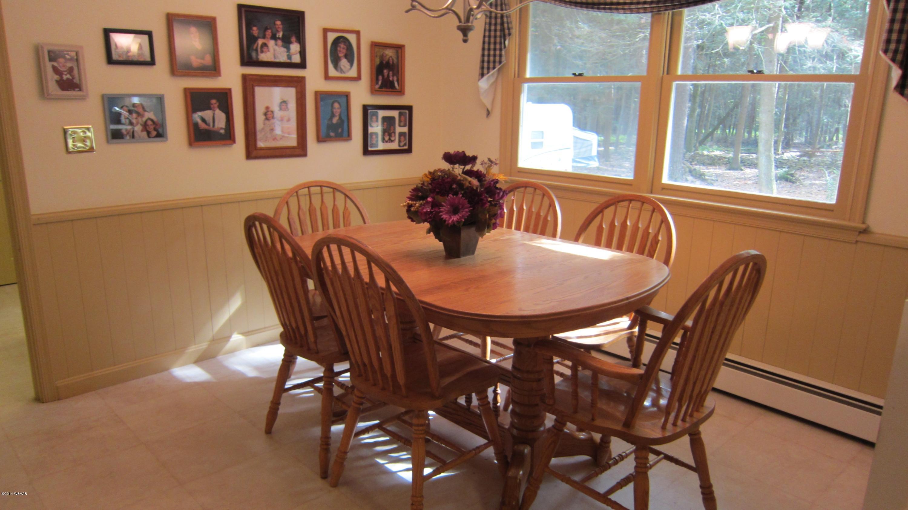 191 Baxter Road Montoursville, PA 17754 - Photo 16 of 28 Breakfast Area