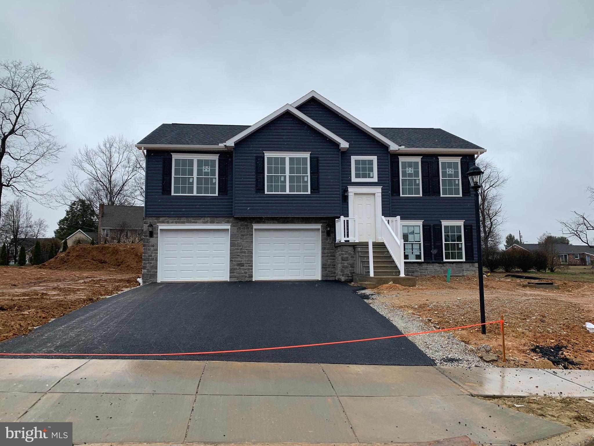 1261 Maple Lane, Unit 7 Hanover, PA 17331 - Photo 1 of 3 Exterior Photo