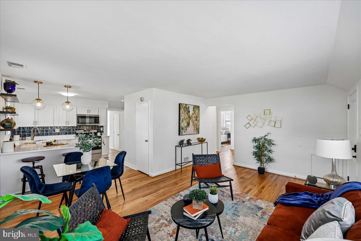 12526 Epping Court Silver Spring, MD 20906 - Photo 7 of 40