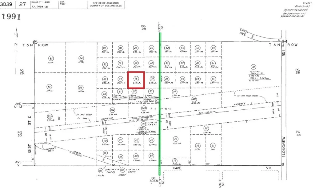 0 U10/126th Street East Compton, CA 90222 - Photo 4 of 4 a picture of a bathroom with a window