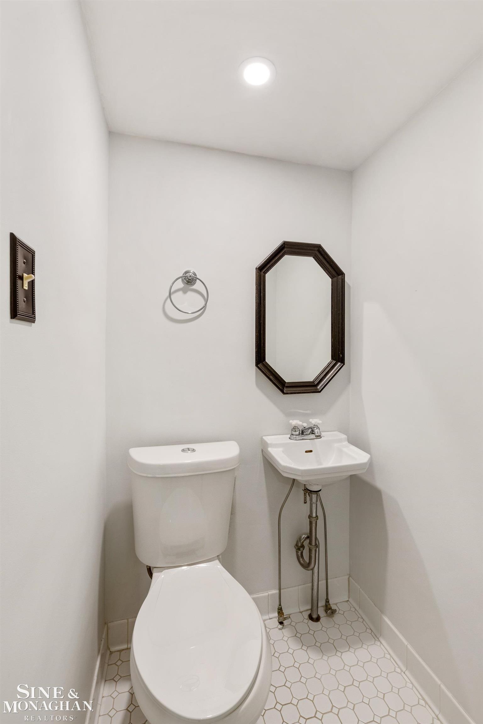 50101414-6.JPG