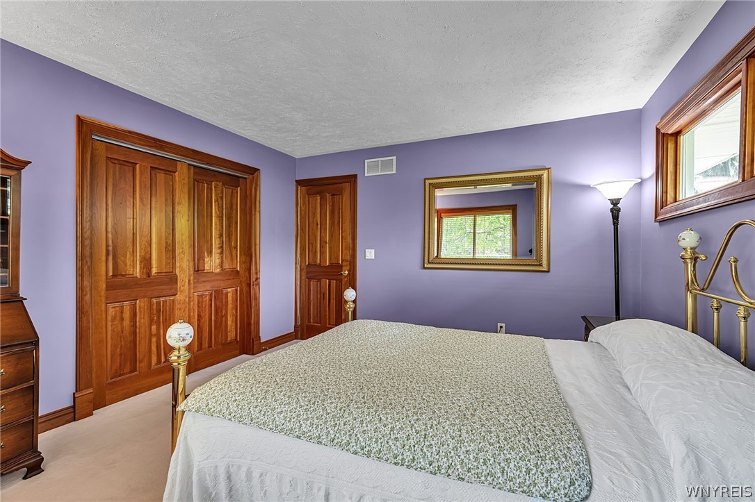 7932 Quaker Road Orchard Park, NY 14127 - Photo 31 of 49
