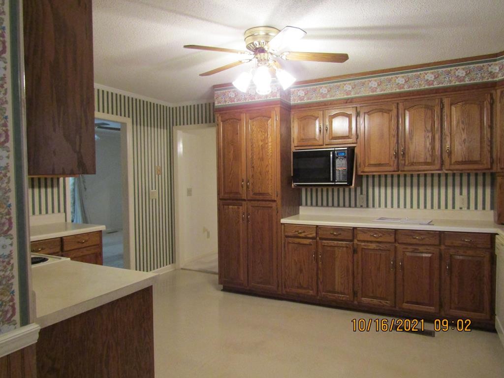 139 Perimeter Road Benton, TN 37307 - Photo 16 of 34 Gallery Image 16