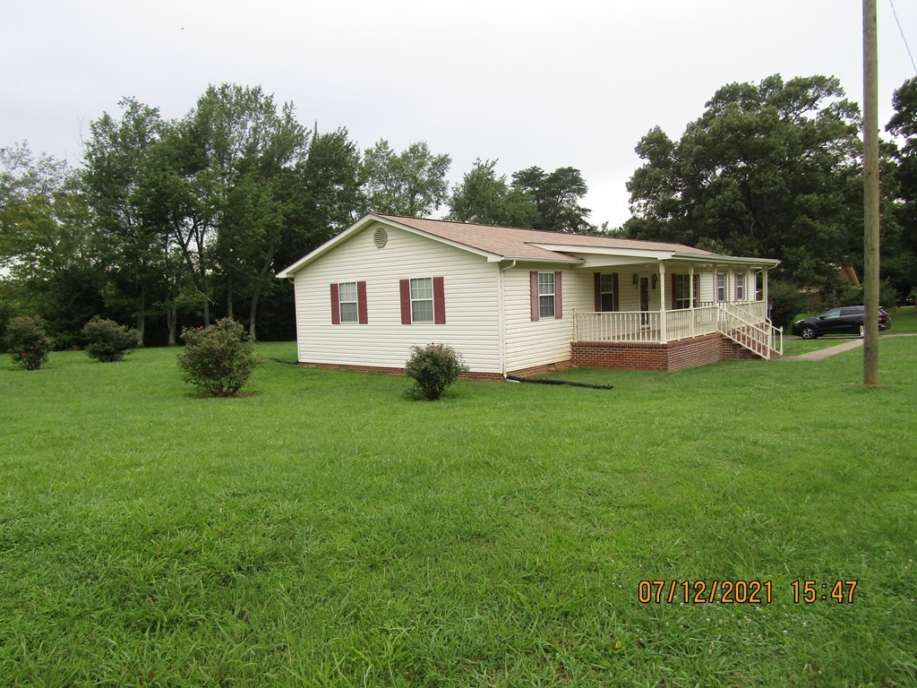 139 Perimeter Road Benton, TN 37307 - Photo 4 of 34 Gallery Image 4