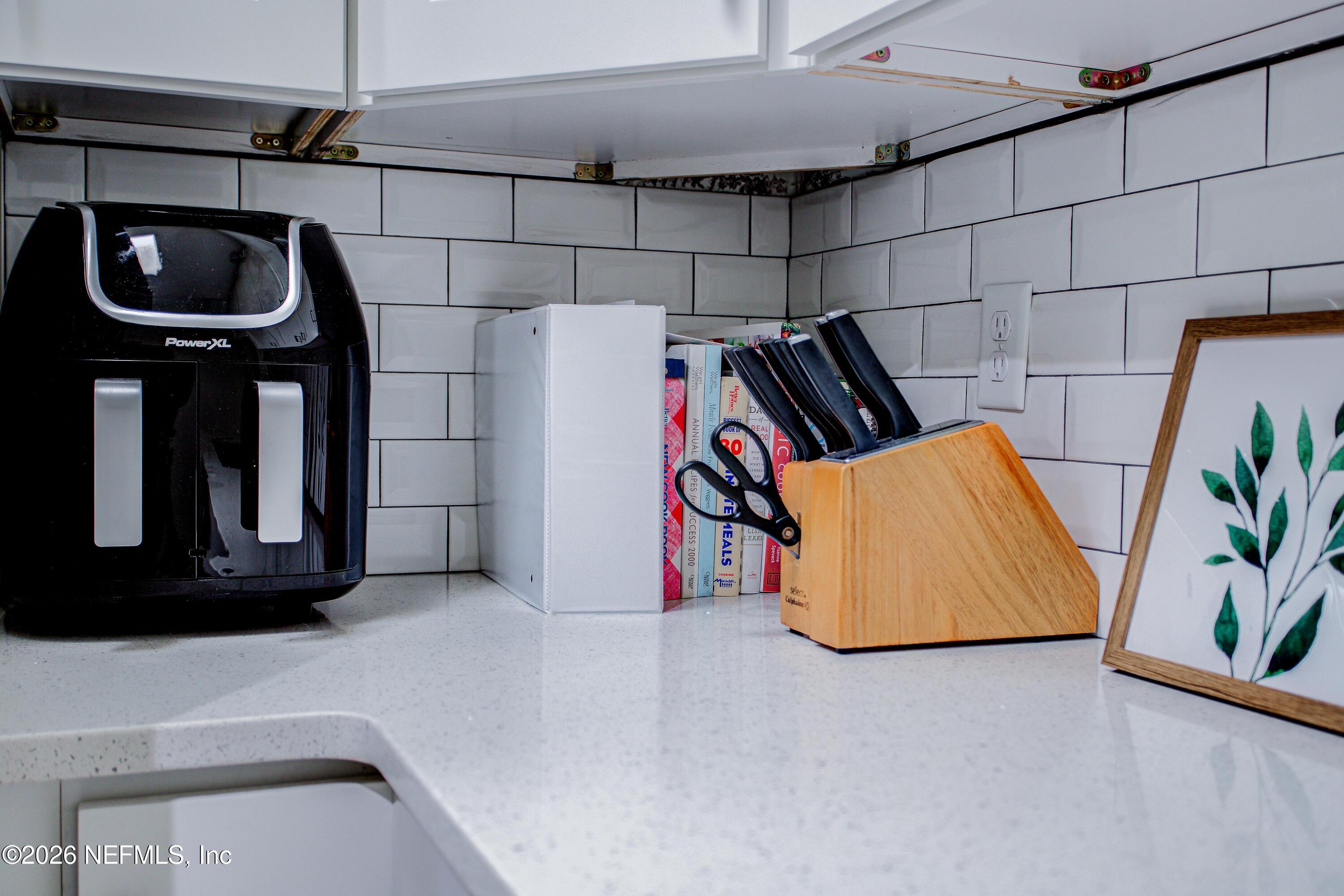 1441 Rensselaer Avenue Jacksonville, FL 32205 - Photo 33 of 33 a utility room with dryer and washer