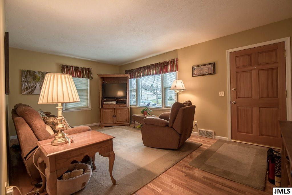 3420 Sylvan Road Lansing, MI 48917 - Photo 3 of 24 Photo 3