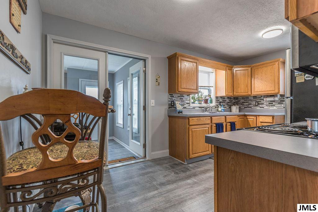 3420 Sylvan Road Lansing, MI 48917 - Photo 4 of 24 Photo 4