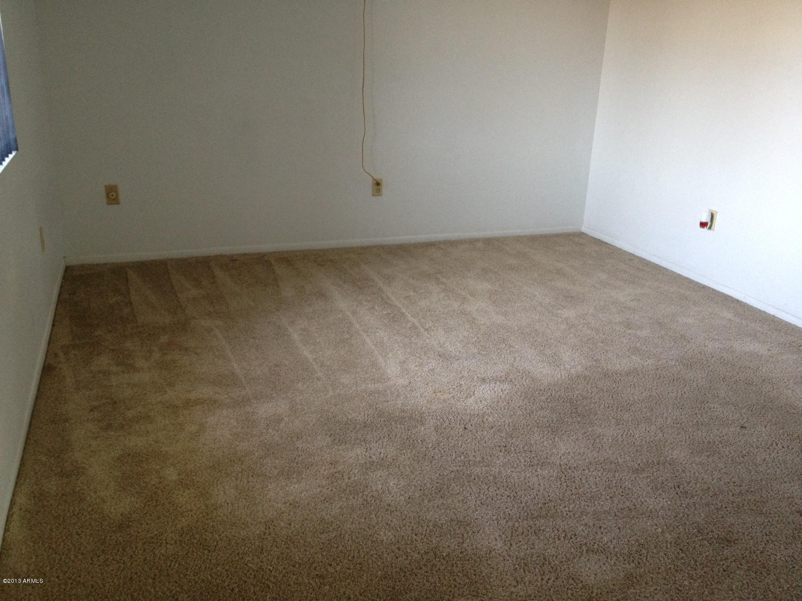 5502 West Hatcher Road Glendale, AZ 85302 - Photo 8 of 17 a view of room