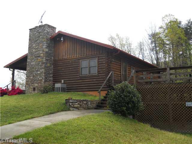 1130 Bryan Road Danbury, NC 27016 - Photo 10 of 16 Exterior Front.