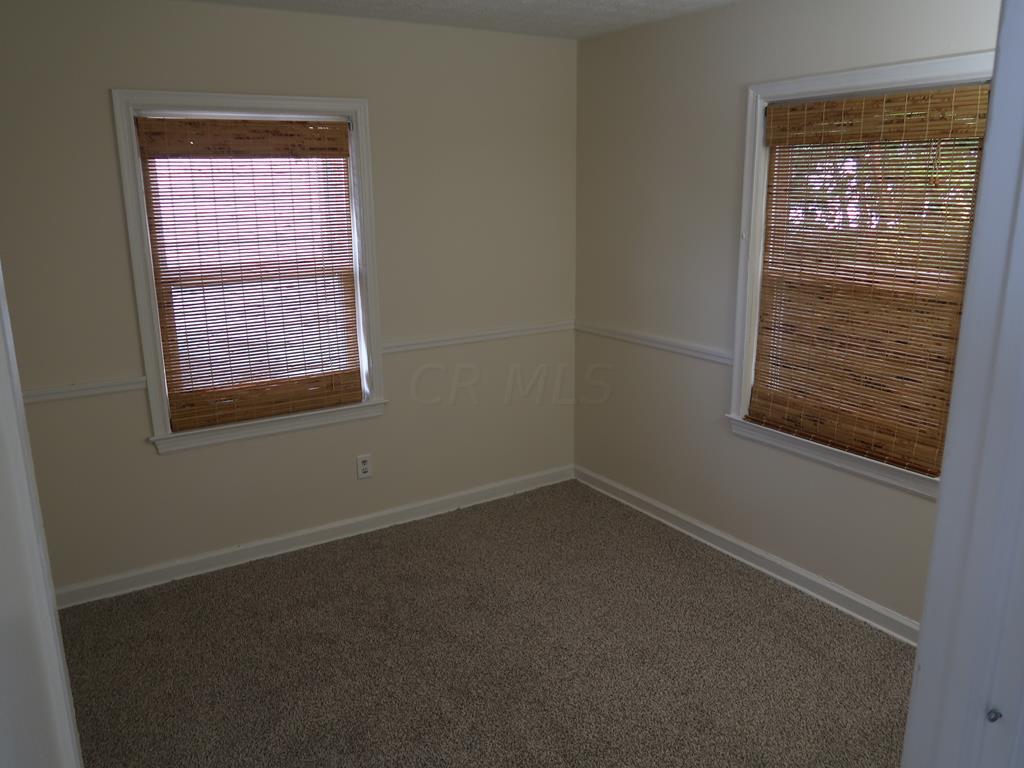 3370 Beulah Road Columbus, OH 43224 - Photo 10 of 20 8