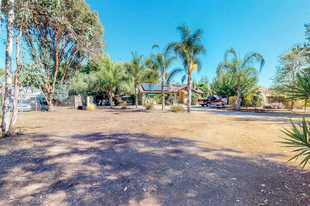 13535 Apache Road Poway, CA 92064 - Photo 1 of 23