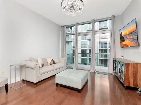 $3,200 | 111 North 12th Street, Unit 1821, Tampa, FL 33602