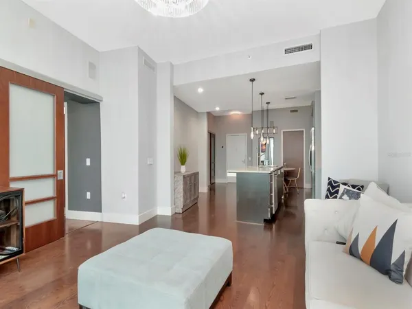 $3,200 | 111 North 12th Street, Unit 1821, Tampa, FL 33602