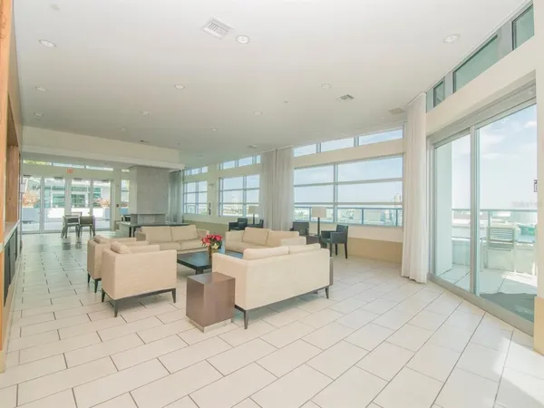 $3,200 | 111 North 12th Street, Unit 1821, Tampa, FL 33602