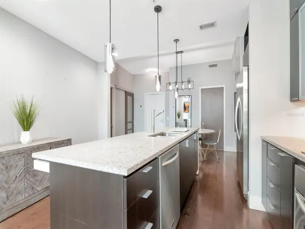 $3,200 | 111 North 12th Street, Unit 1821, Tampa, FL 33602