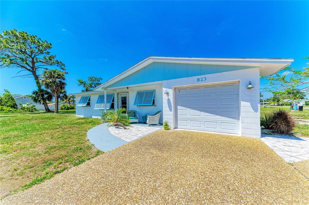 823 Bradenton Road Venice, FL 34293 - Photo 3 of 41 Gallery Image 3