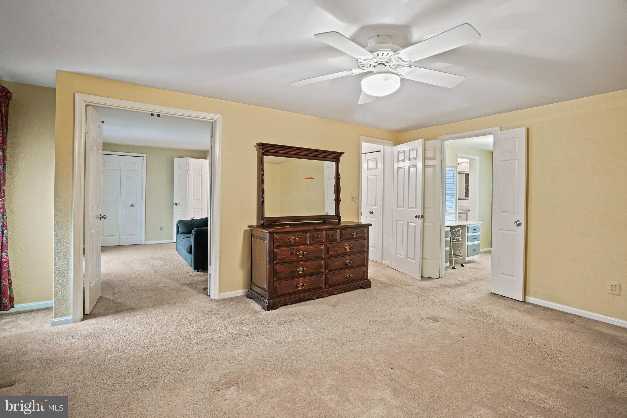 12737 Triple Crown Road Gaithersburg, MD 20878 - Photo 32 of 61