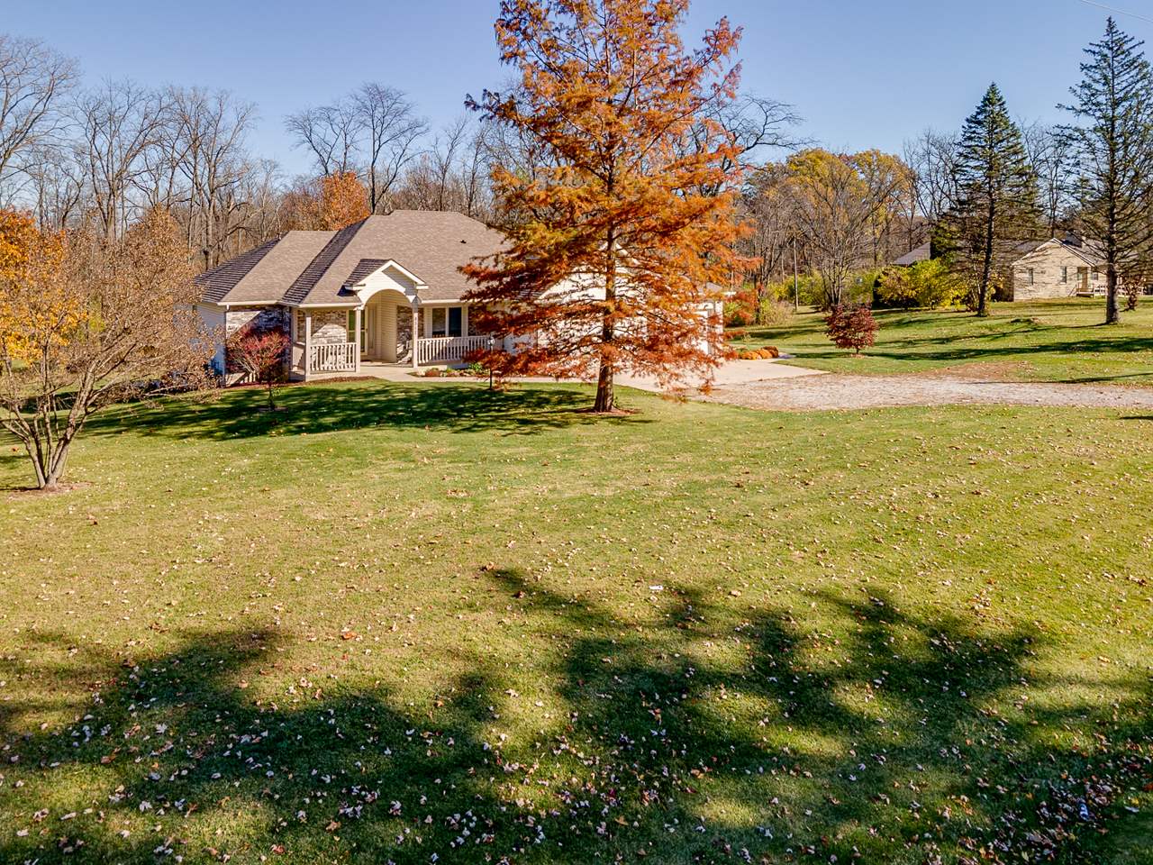 8317 Winchester Road Fort Wayne, IN 46819 - Photo 3 of 36