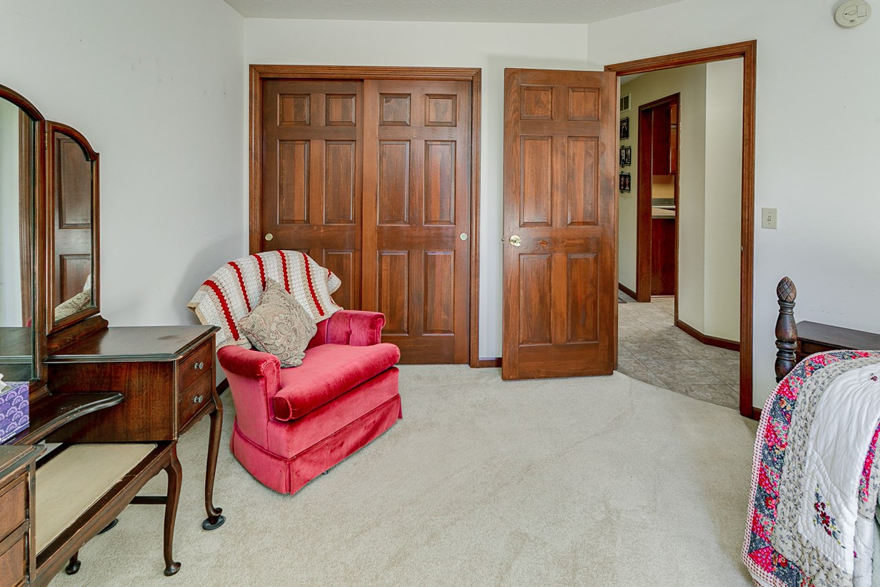 8317 Winchester Road Fort Wayne, IN 46819 - Photo 24 of 36