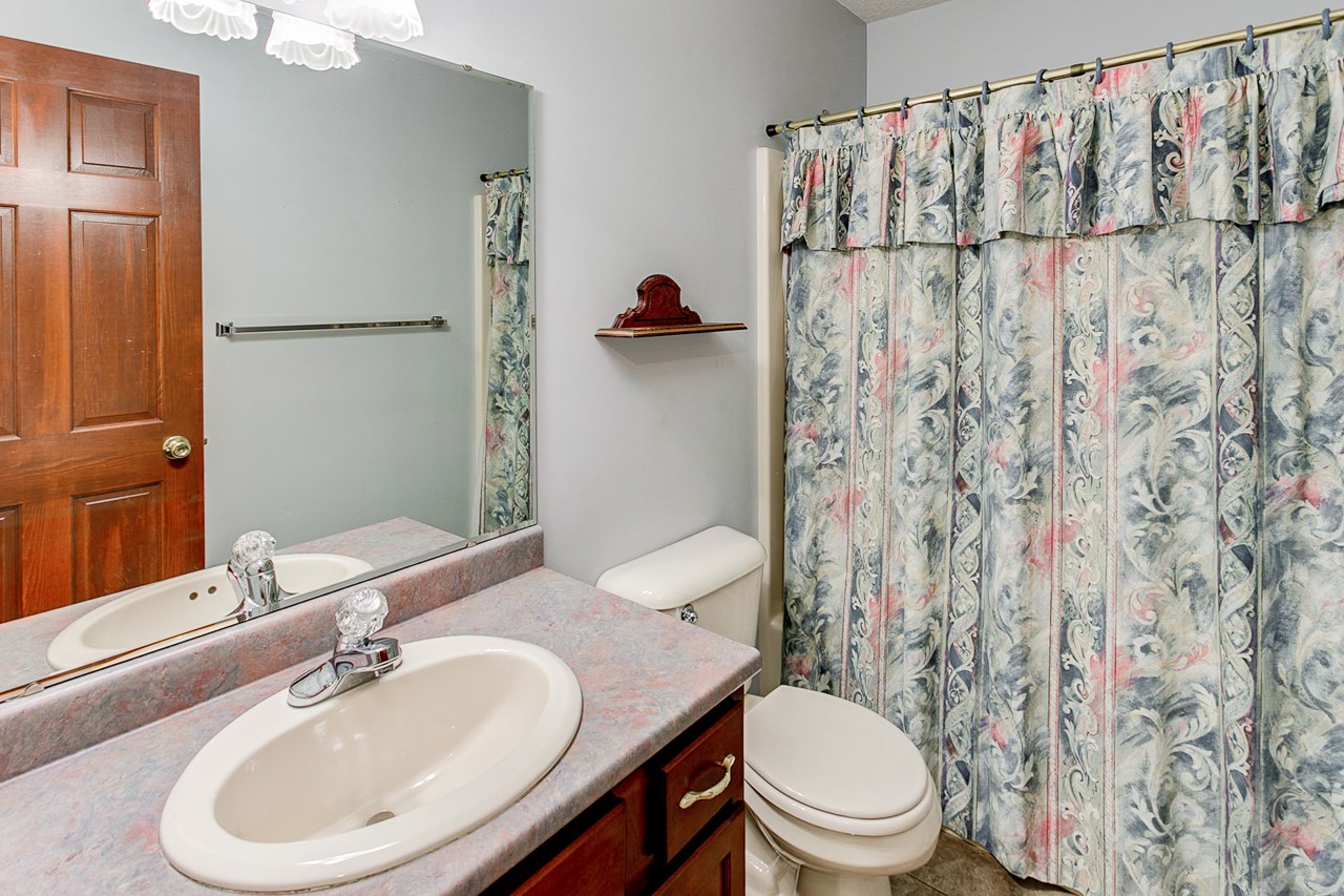 8317 Winchester Road Fort Wayne, IN 46819 - Photo 26 of 36