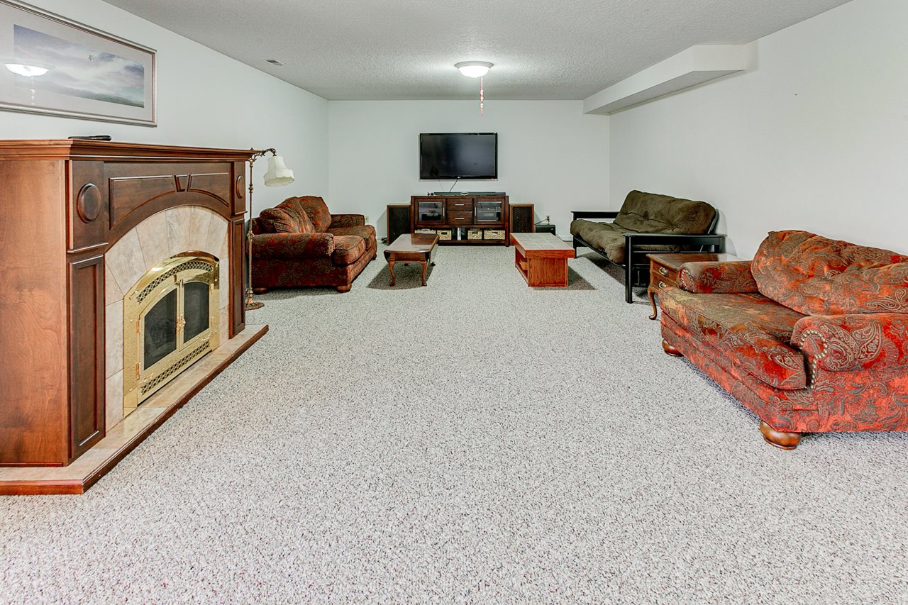 8317 Winchester Road Fort Wayne, IN 46819 - Photo 31 of 36