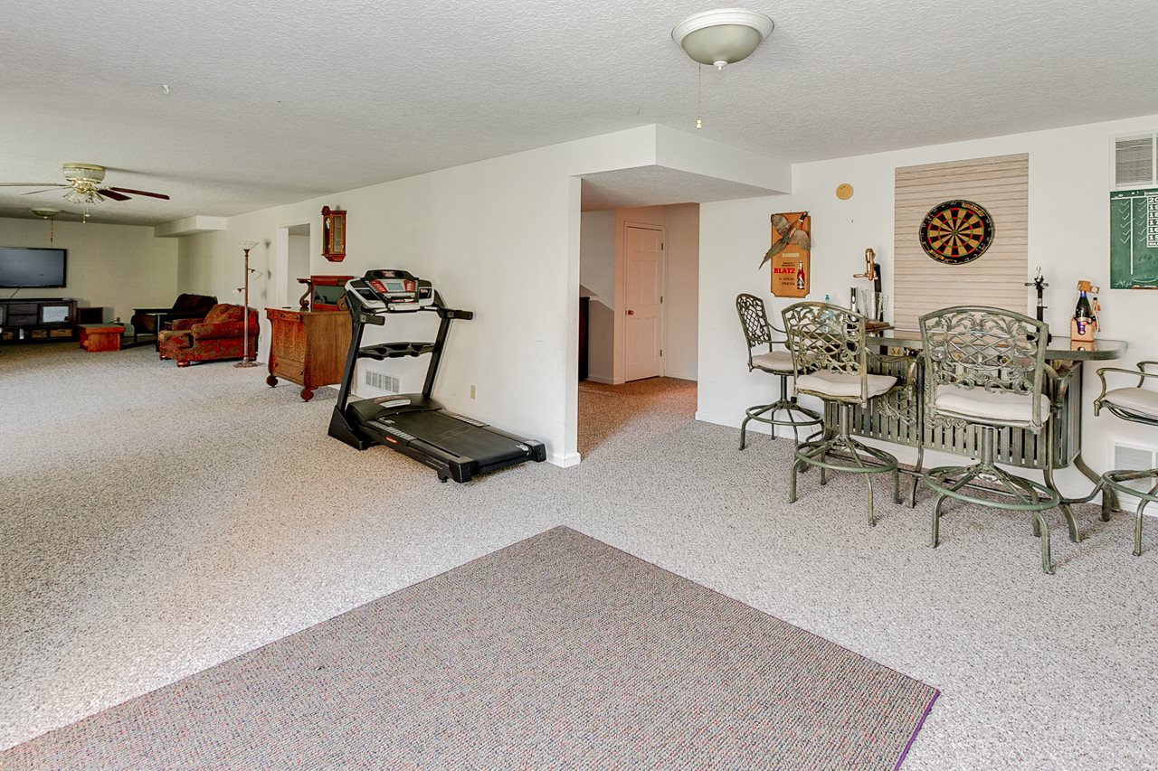 8317 Winchester Road Fort Wayne, IN 46819 - Photo 33 of 36