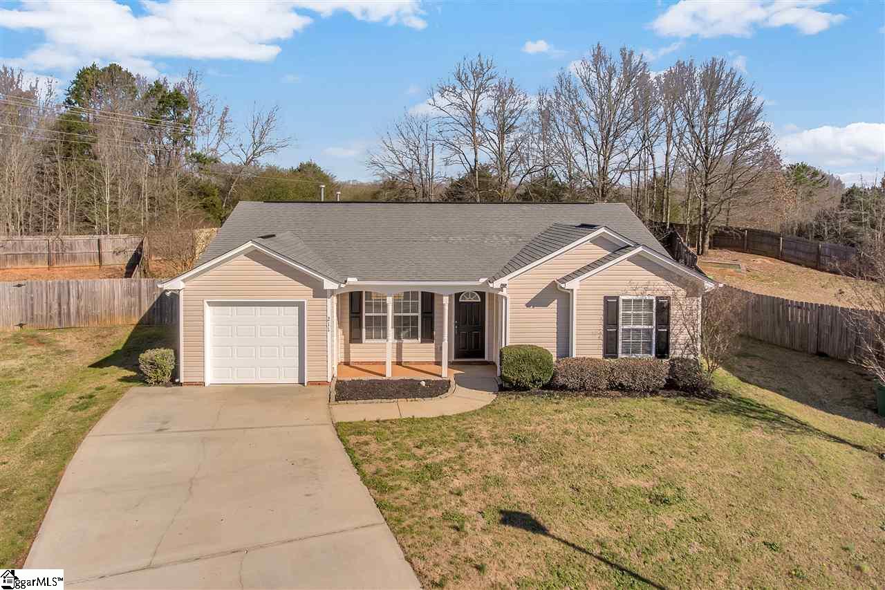 211 Manitou Way Fountain Inn, SC 29644 - Photo 1 of 26 Gallery Image 1