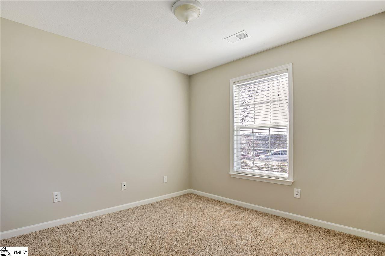 211 Manitou Way Fountain Inn, SC 29644 - Photo 15 of 26 Gallery Image 15