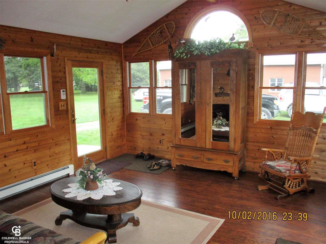 1283 Kronner Road Columbus, MI 48063 - Photo 17 of 20 31304505-16.JPG