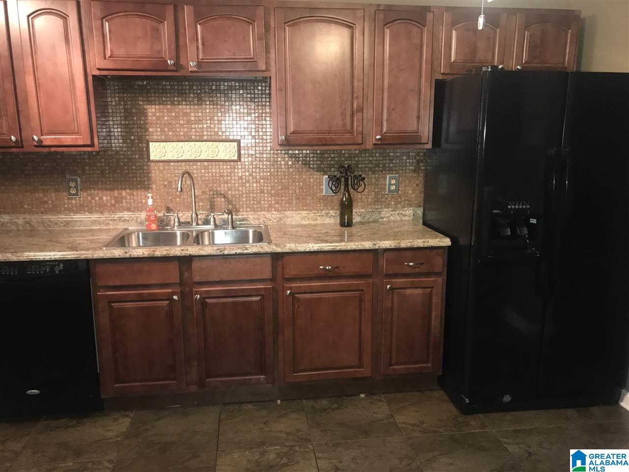 1015 4th Terrace Pleasant Grove, AL 35127 - Photo 3 of 31
