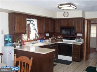 310 Sunset Road Skillman, NJ 08558 - Photo 6 of 10 Gallery Image 6