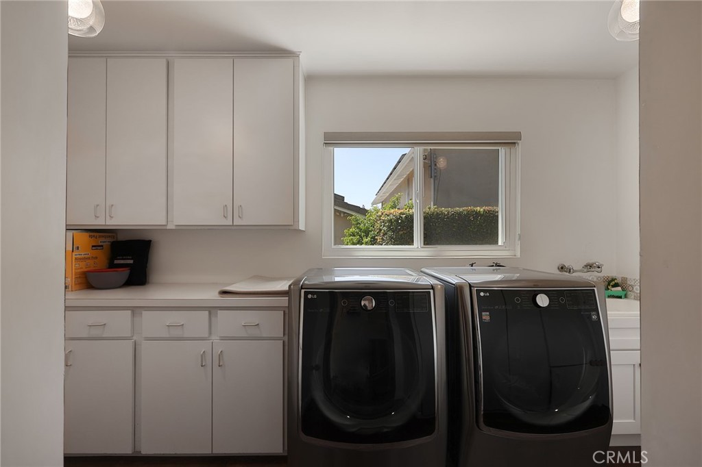 2441 Terraza Place Fullerton, CA 92835 - Photo 27 of 61 a view of a bathroom with a sink and window