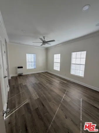 $1,395 | 334 North Heliotrope Drive, Unit 201, Los Angeles, CA 90004