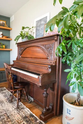 $849,000 | 131 Pine Street Northwest, New London, MN 56273