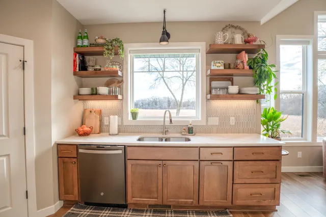 $849,000 | 131 Pine Street Northwest, New London, MN 56273