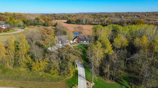 $849,000 | 131 Pine Street Northwest, New London, MN 56273