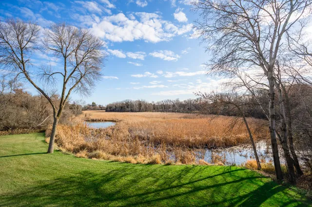 $849,000 | 131 Pine Street Northwest, New London, MN 56273