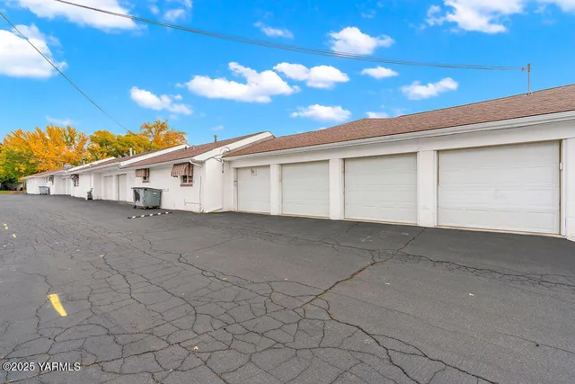 a view of a house with a garage