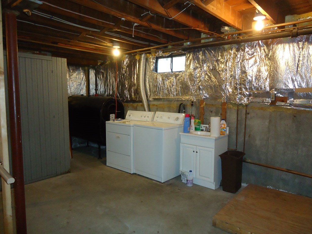 182 Manning Street Hudson, MA 01749 - Photo 18 of 24 Gallery Image 18