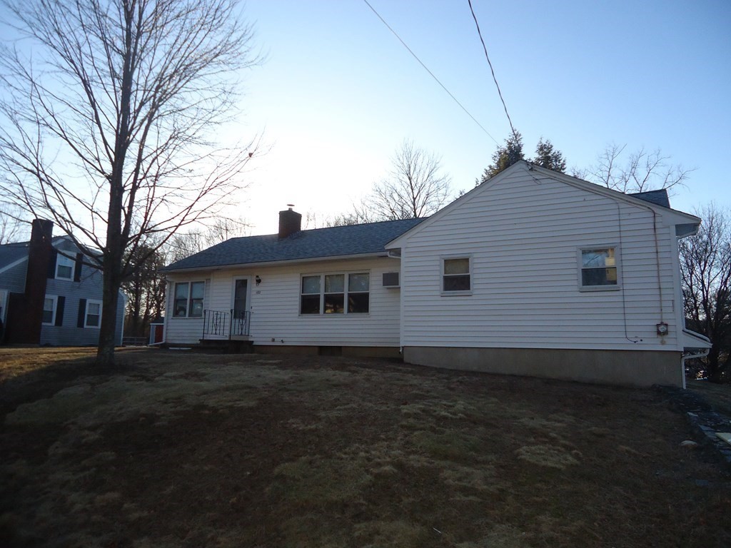 182 Manning Street Hudson, MA 01749 - Photo 3 of 24 Gallery Image 3