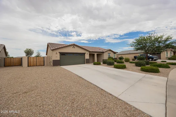 $1,895 | 28 South Naples Lane, Casa Grande, AZ 85122