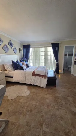 $5,200 | 4705 Holly Drive, Tamarac, FL 33319
