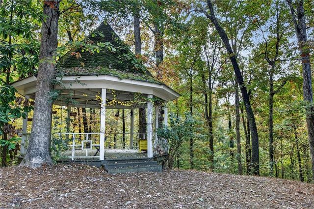 $3,850,000 | 1250 Beechwood Hills Court Northwest, Atlanta, GA 30327