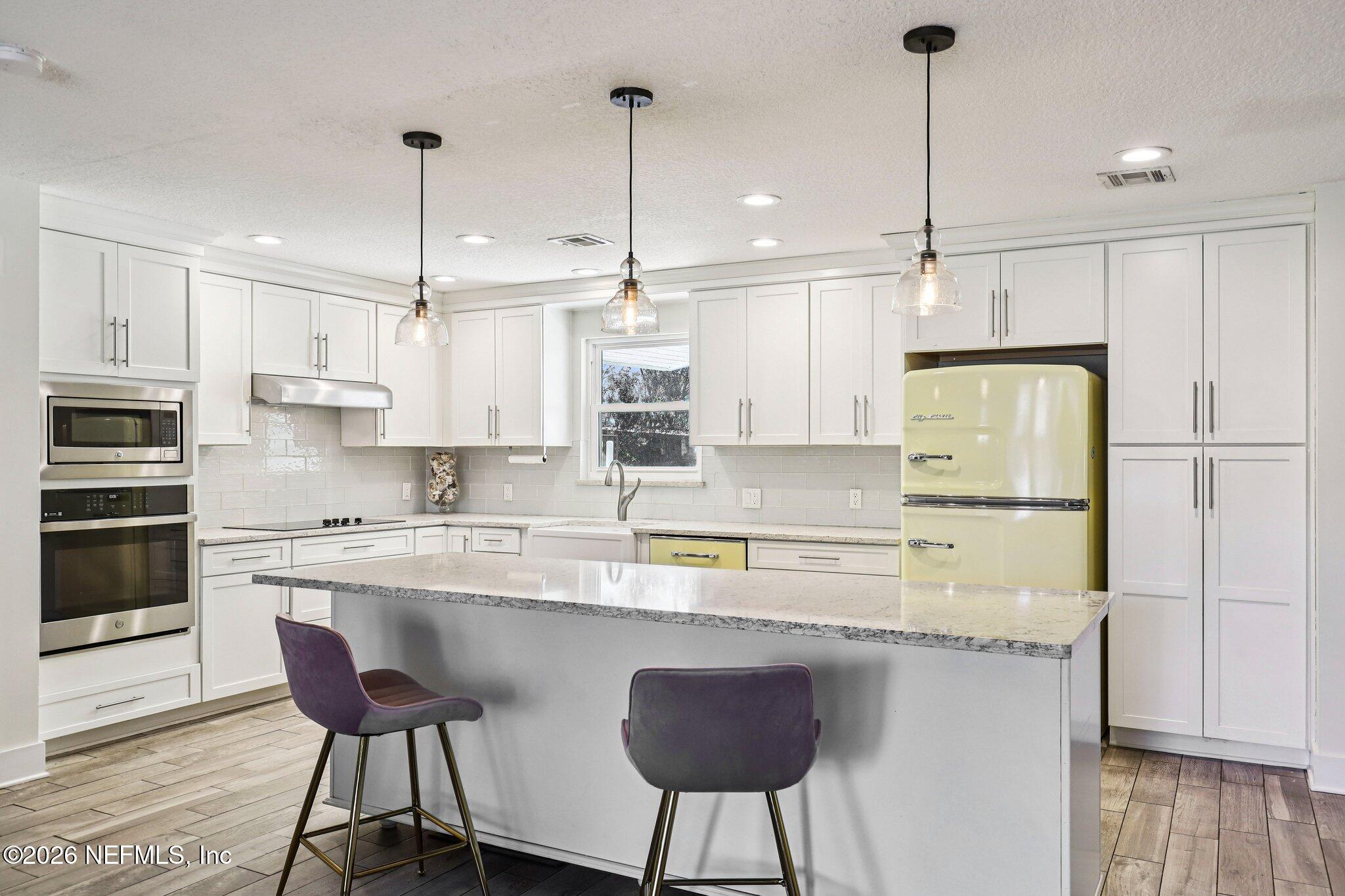 1911 Tanglewood Road Jacksonville Beach, FL 32250 - Photo 12 of 48 Kitchen