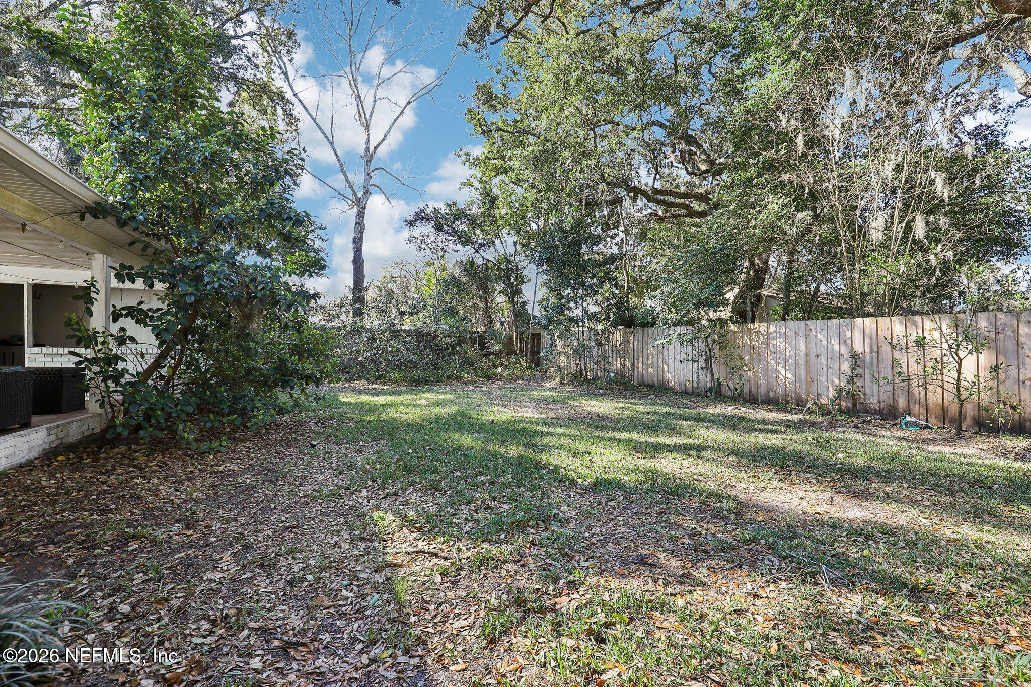 1911 Tanglewood Road Jacksonville Beach, FL 32250 - Photo 34 of 48 LARGE Backyard