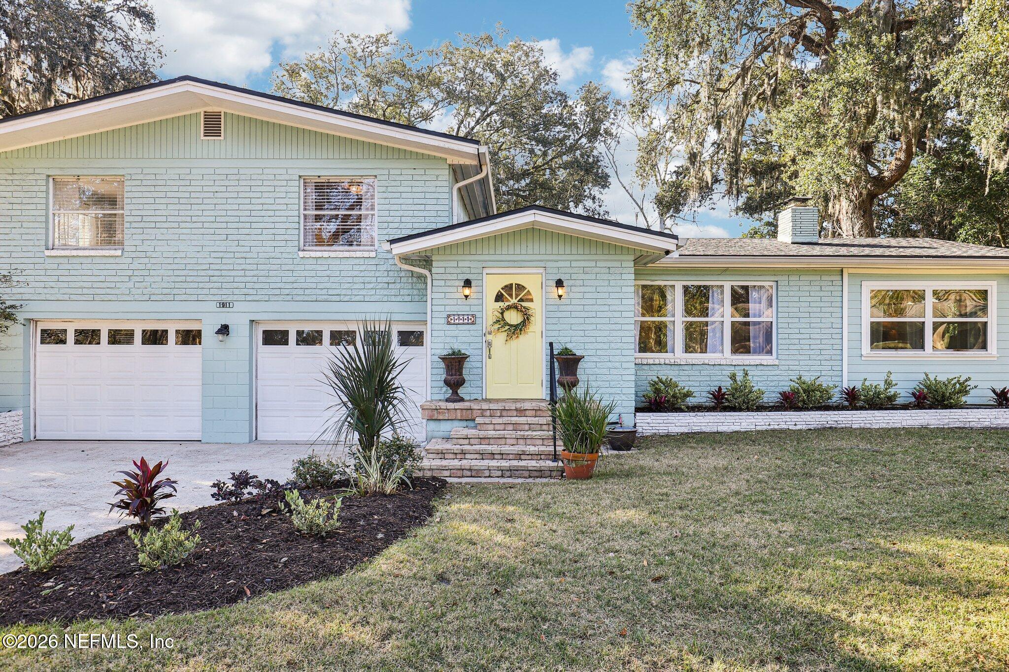 1911 Tanglewood Road Jacksonville Beach, FL 32250 - Photo 4 of 48 Welcome Home!