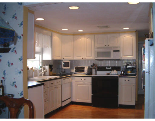 97 Terrace Road Medford, MA 02155 - Photo 4 of 7 Gallery Image 4