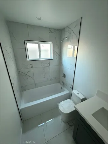 $2,195 | 2718 Malabar Street, Unit A, Los Angeles, CA 90033