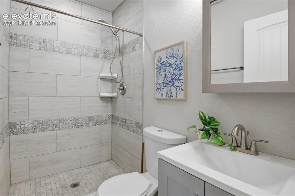 816 Sunset Road Colorado Springs, CO 80909 - Photo 8 of 29